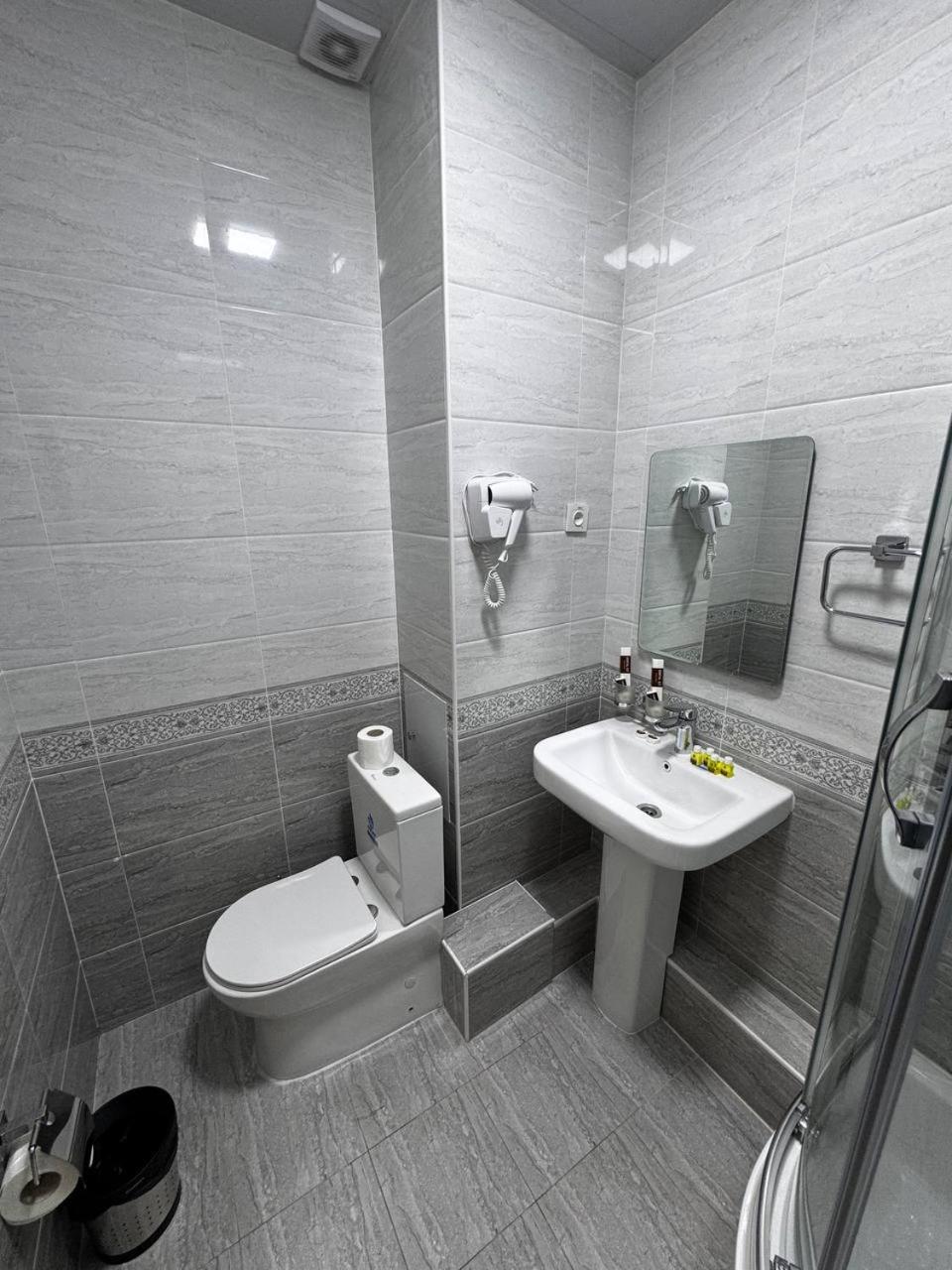 Ark Billur Halal Hotel Tachkent Extérieur photo