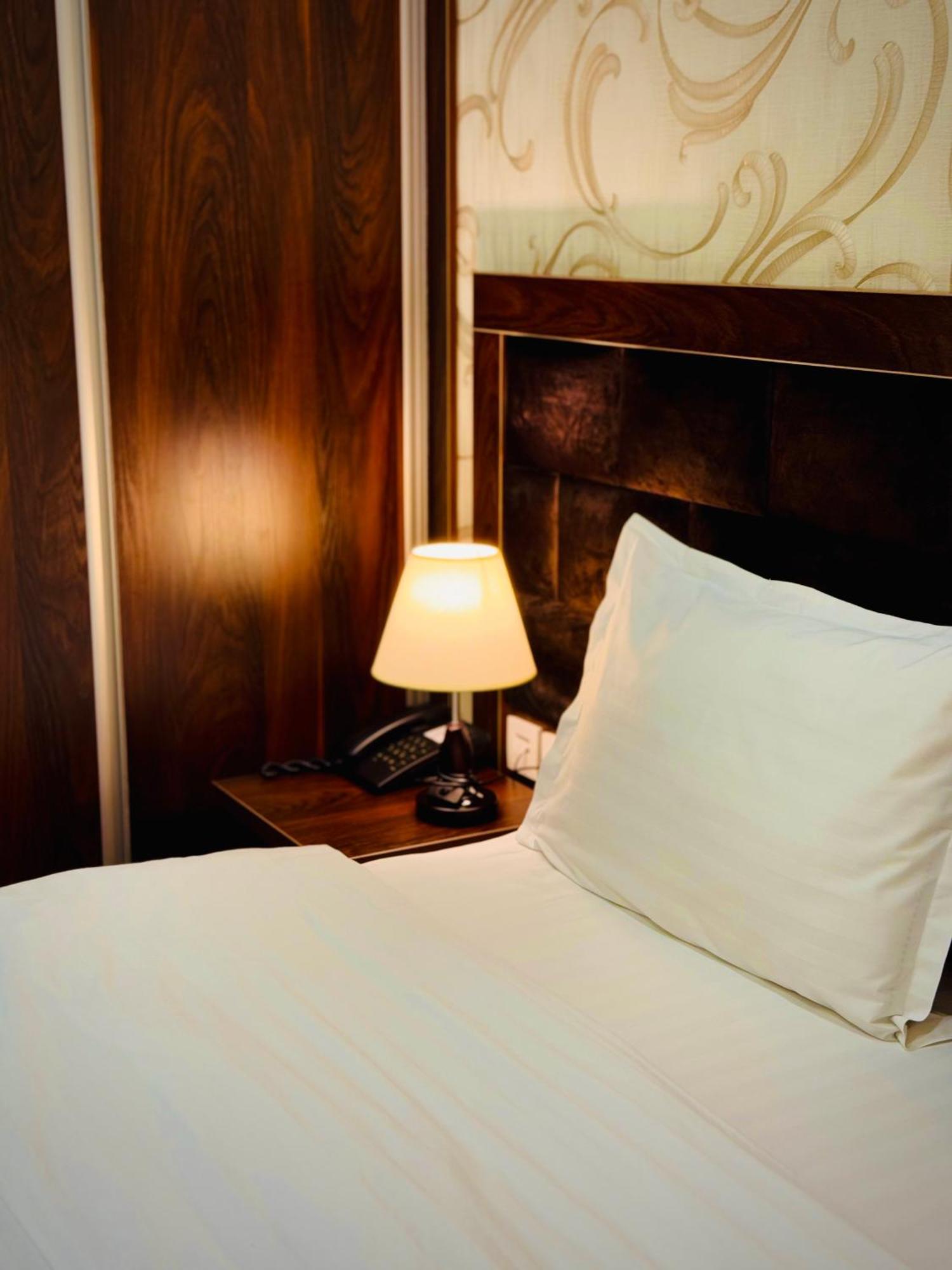 Ark Billur Halal Hotel Tachkent Extérieur photo